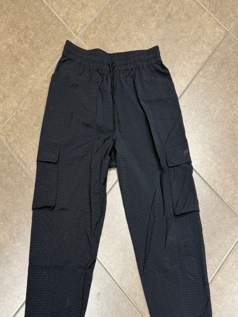 Fabletics Ripstop Cargo Jogger Pants Men Black Lightweight Water Resistant Large